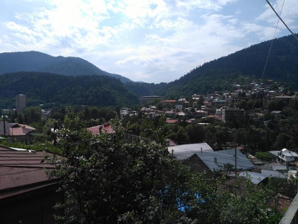 Greenland Hotel Borjomi Bagian luar foto